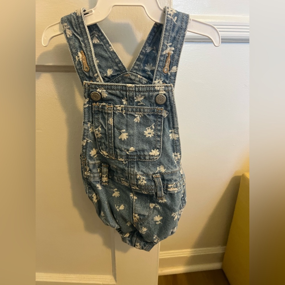 Never Worn Old Navy Blue Floral Denim Overalls